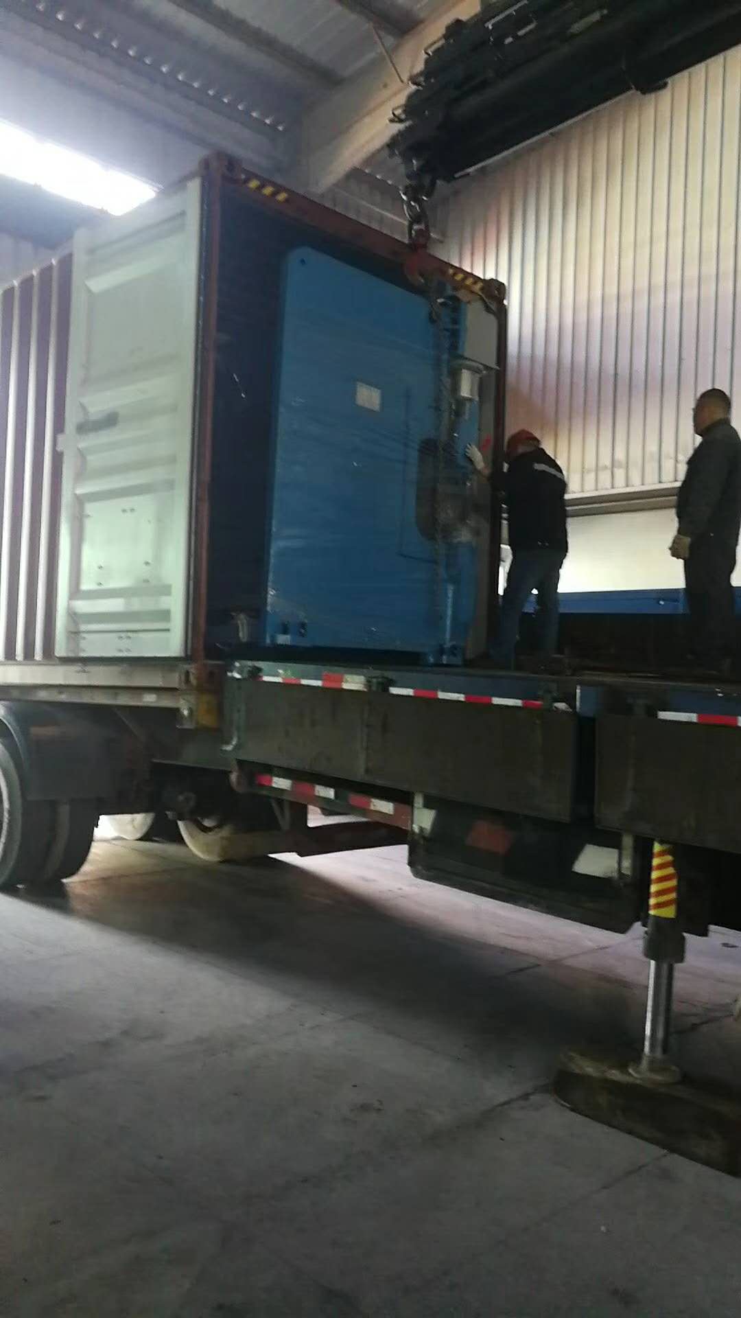 國輝刨槽機(jī)折彎機(jī)即將發(fā)往卡塔爾